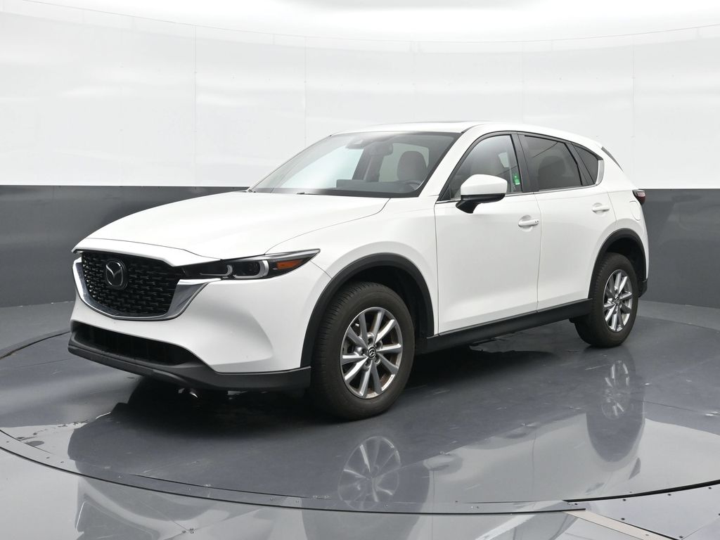2023 Mazda CX-5 S Preferred package Auto AWD's photo
