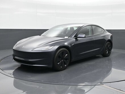 2025 Tesla Model 3 Long Range Sedan