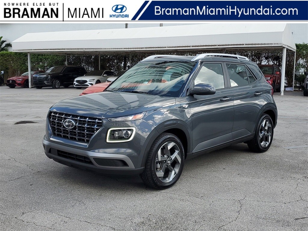 Used 2024 Hyundai Venue Limited SUV
