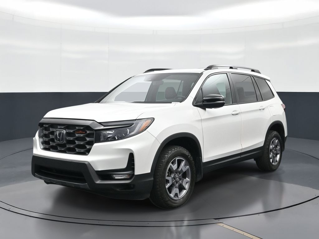 Used 2023 Honda Passport TrailSport SUV