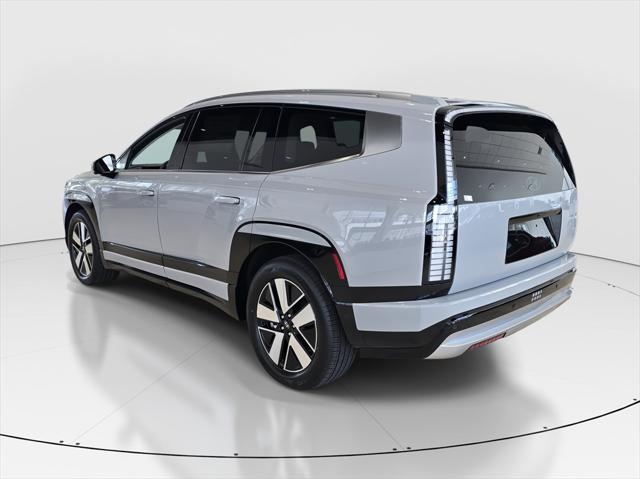 2026 Hyundai Ioniq SEL photo 4