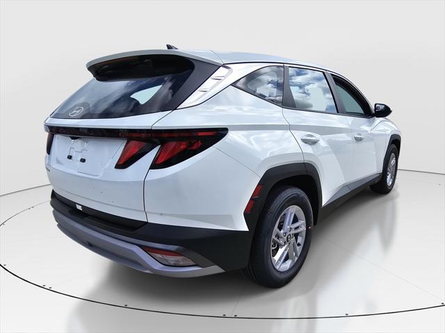 2025 Hyundai Tucson SE photo 3