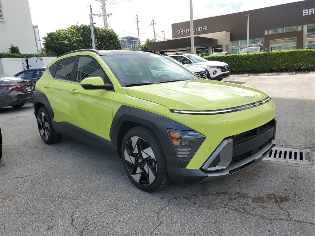2025 Hyundai Kona Limited photo 2