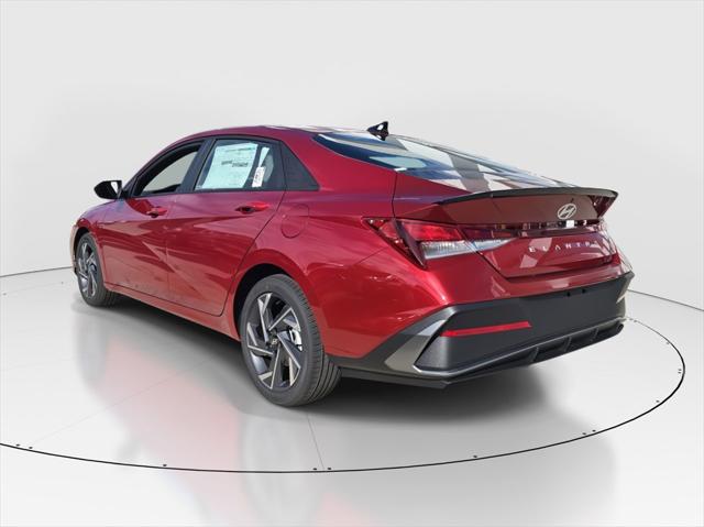 2025 Hyundai Elantra SEL Convenience photo 4