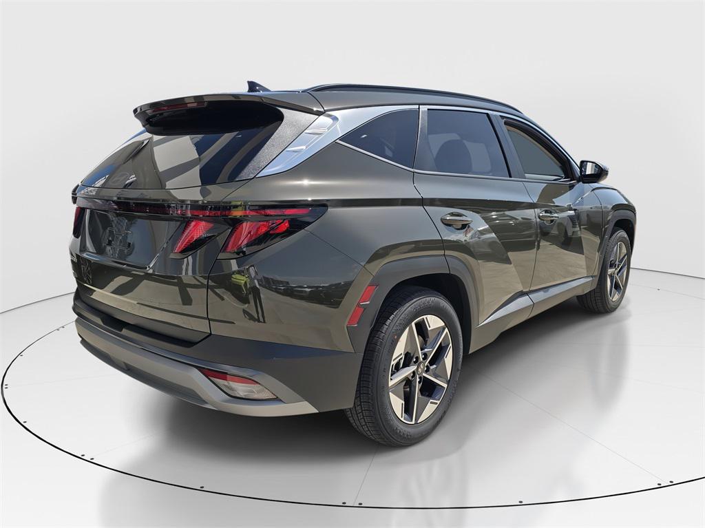 2026 Hyundai Tucson SEL photo 3