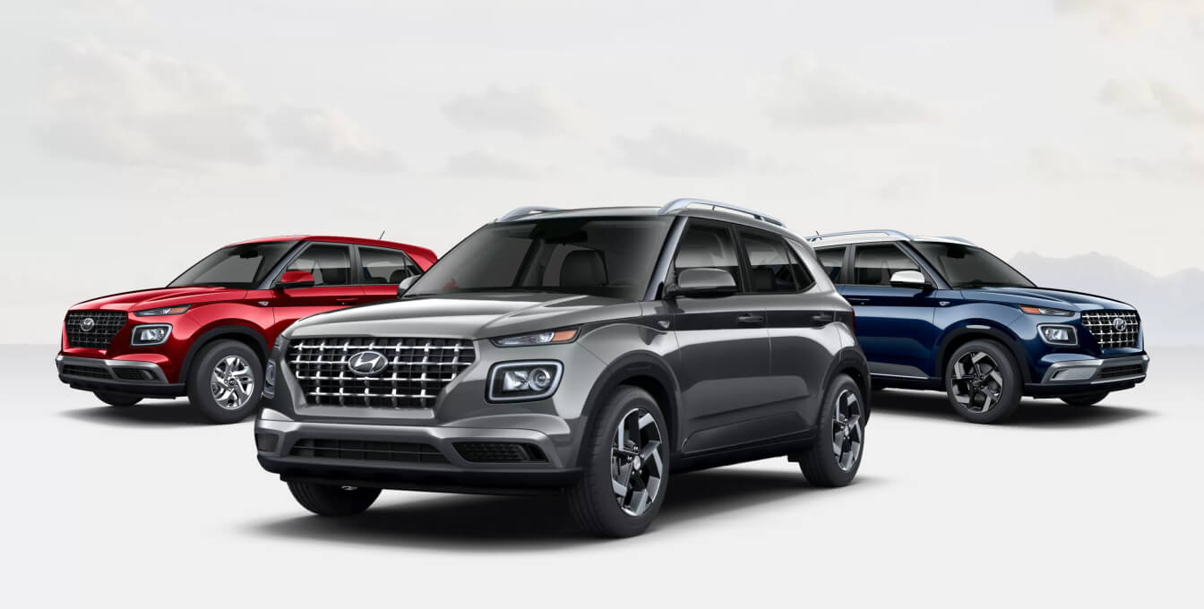 Side by side comparison of Hyundai Venue trim levels