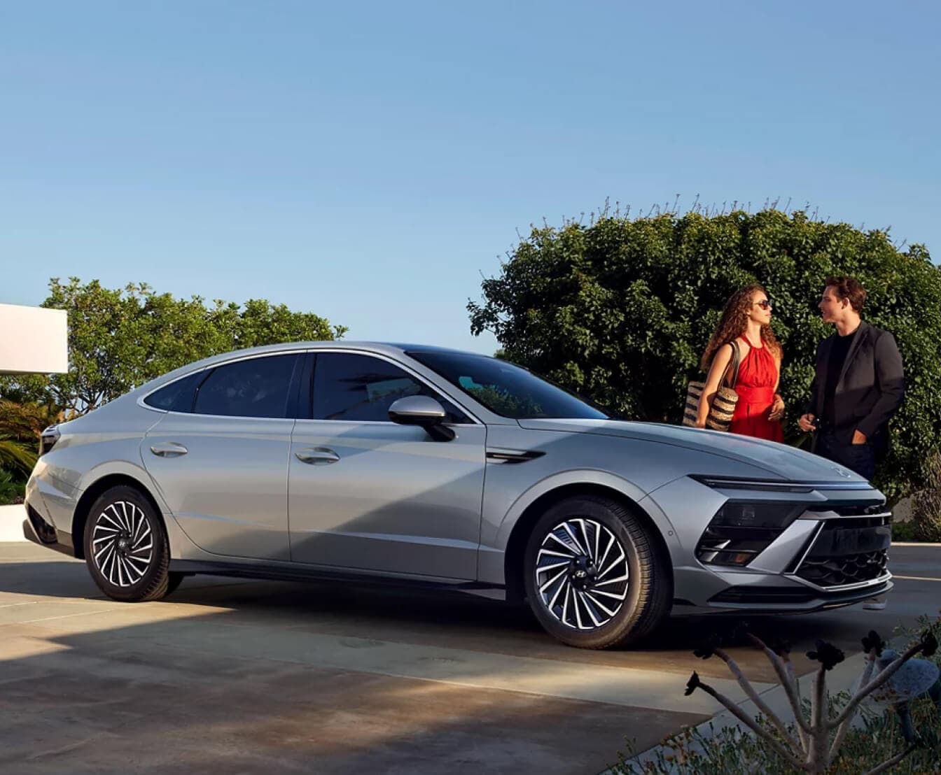 Hyundai Sonata in Miami, FL