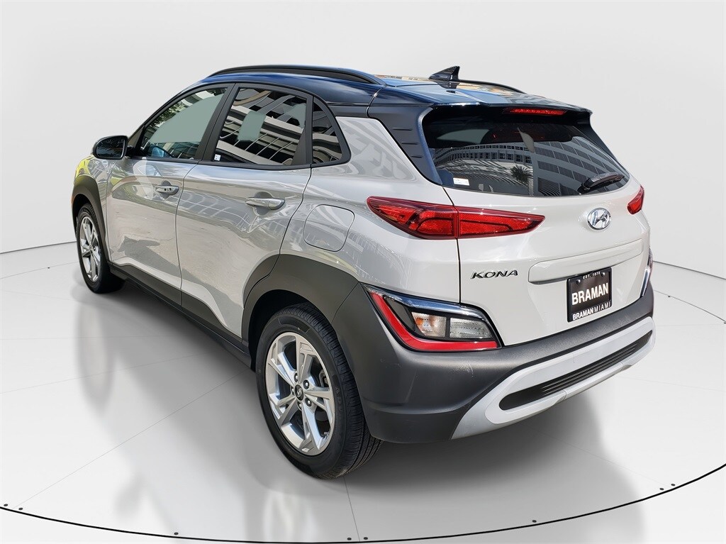 2023 Hyundai Kona SEL photo 4