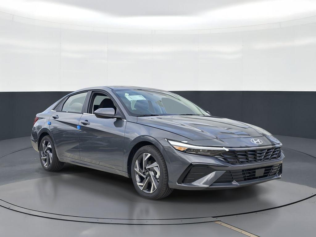 New 2026 Hyundai Elantra Limited Sedan