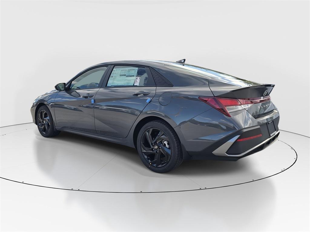 New 2026 Hyundai Elantra SEL Sport Premium Sedan