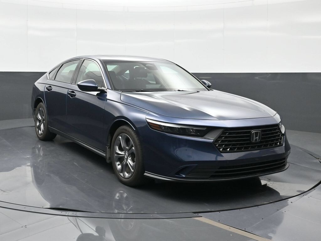 Used 2024 Honda Accord EX Sedan