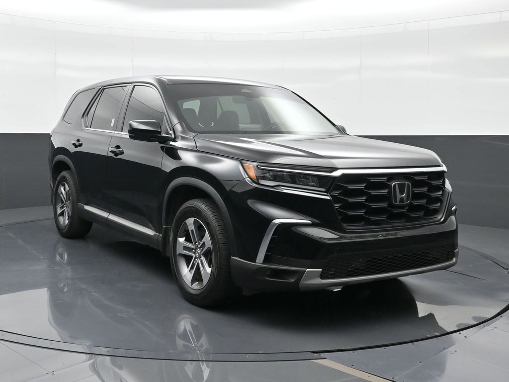 Used 2025 Honda Pilot EX-L SUV