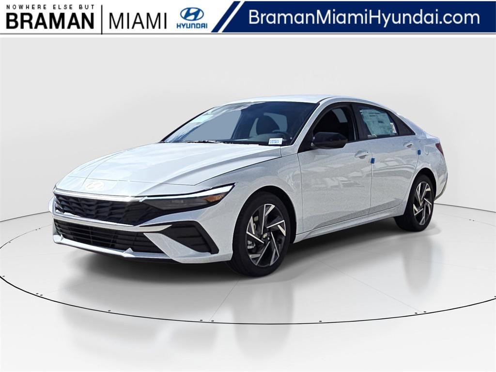 New 2026 Hyundai Elantra Limited Sedan