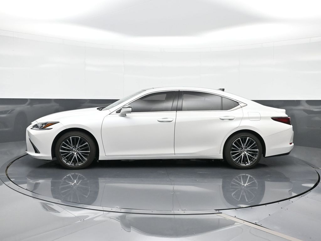 Used 2023 Lexus ES 350 Luxury Sedan