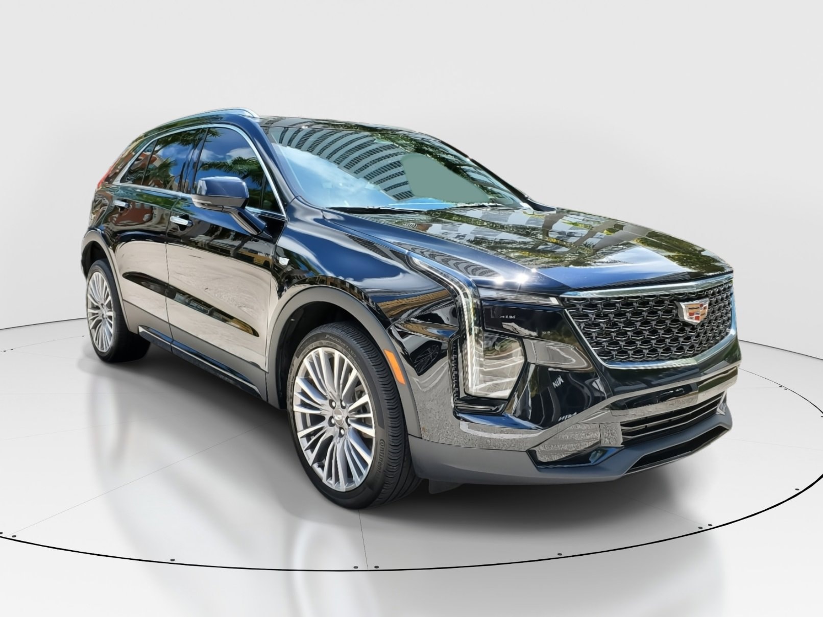 Used 2024 Cadillac XT4 Premium Luxury with VIN 1GYFZCR4XRF101932 for sale in Miami, FL