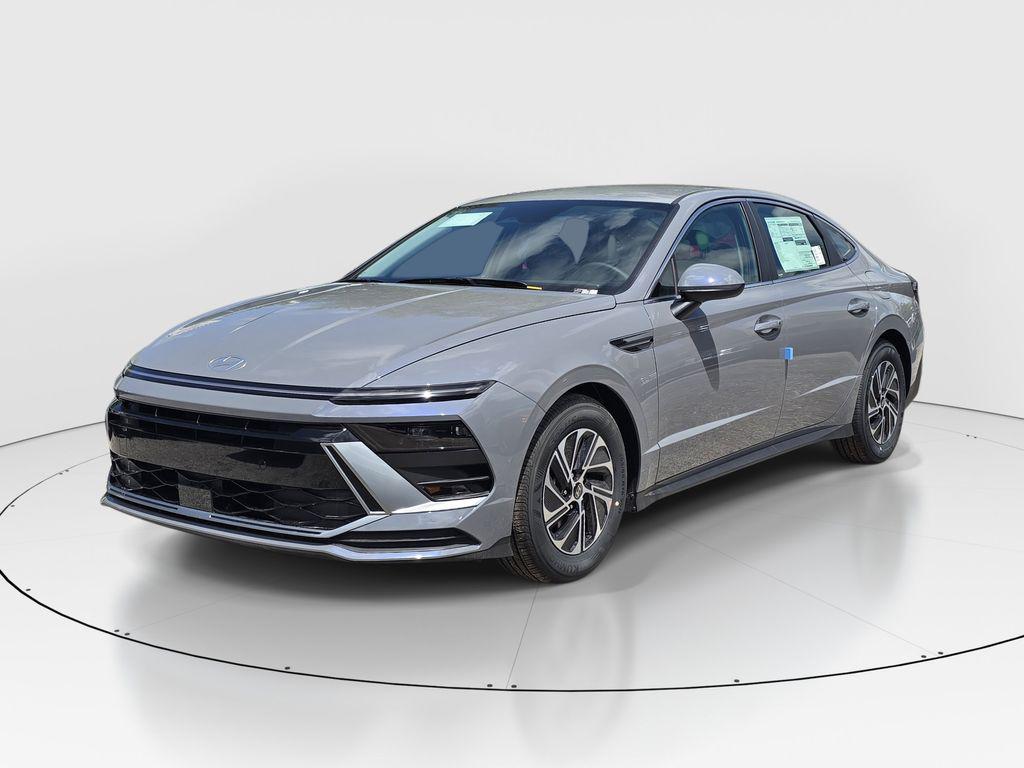2026 Hyundai Sonata Hybrid