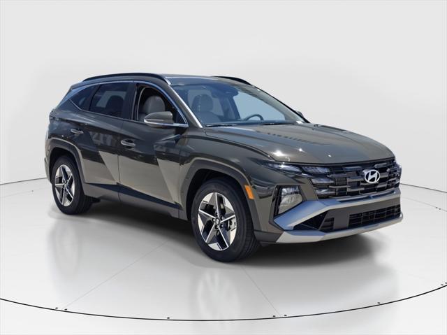 2025 Hyundai Tucson SEL photo 2