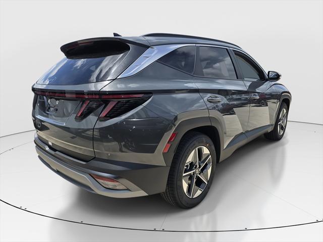 2025 Hyundai Tucson SEL photo 3
