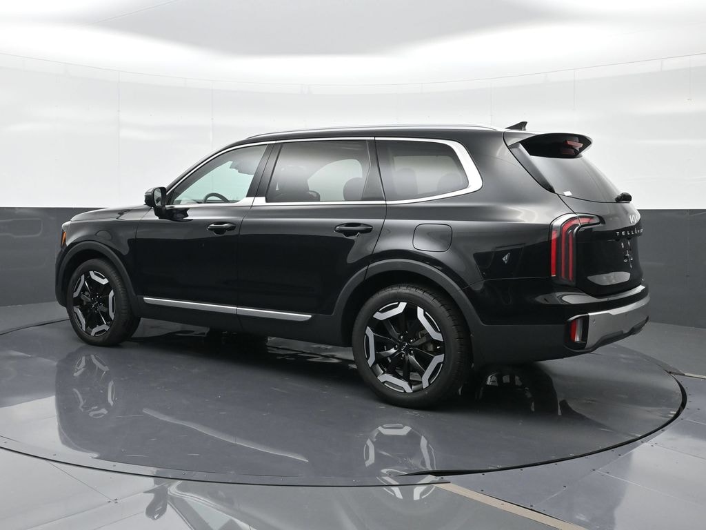 Used 2024 Kia Telluride EX SUV