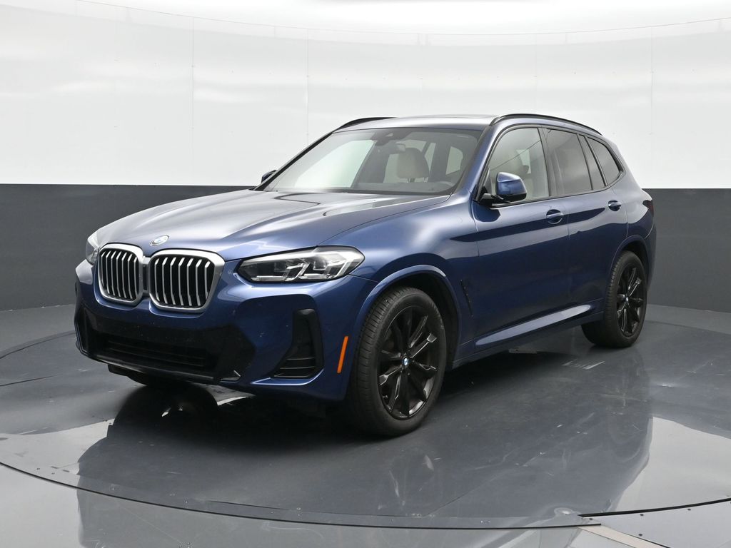 2023 BMW X3 sDrive30i's photo