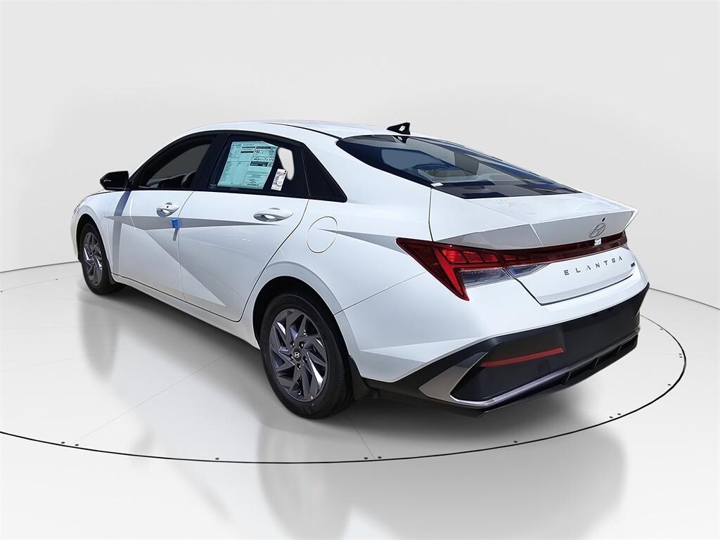 New 2026 Hyundai Elantra Hybrid Blue Sedan