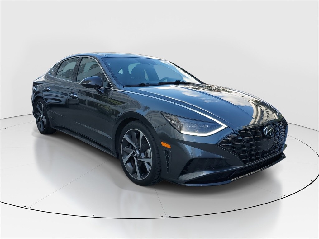 2023 Hyundai Sonata SEL Plus photo 2