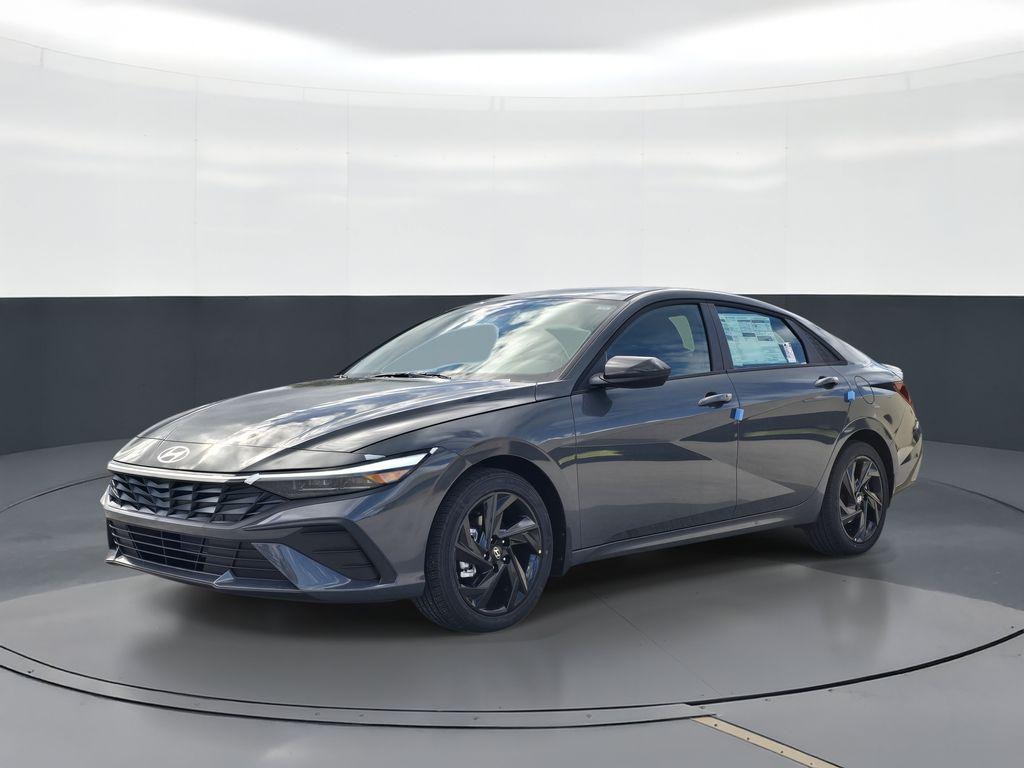 New 2026 Hyundai Elantra SEL Sport Plus Sedan