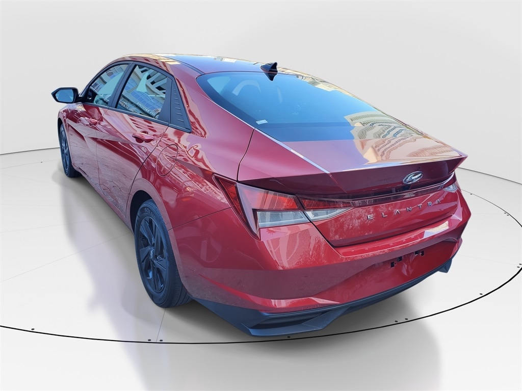 Used 2023 Hyundai Elantra SEL Sedan