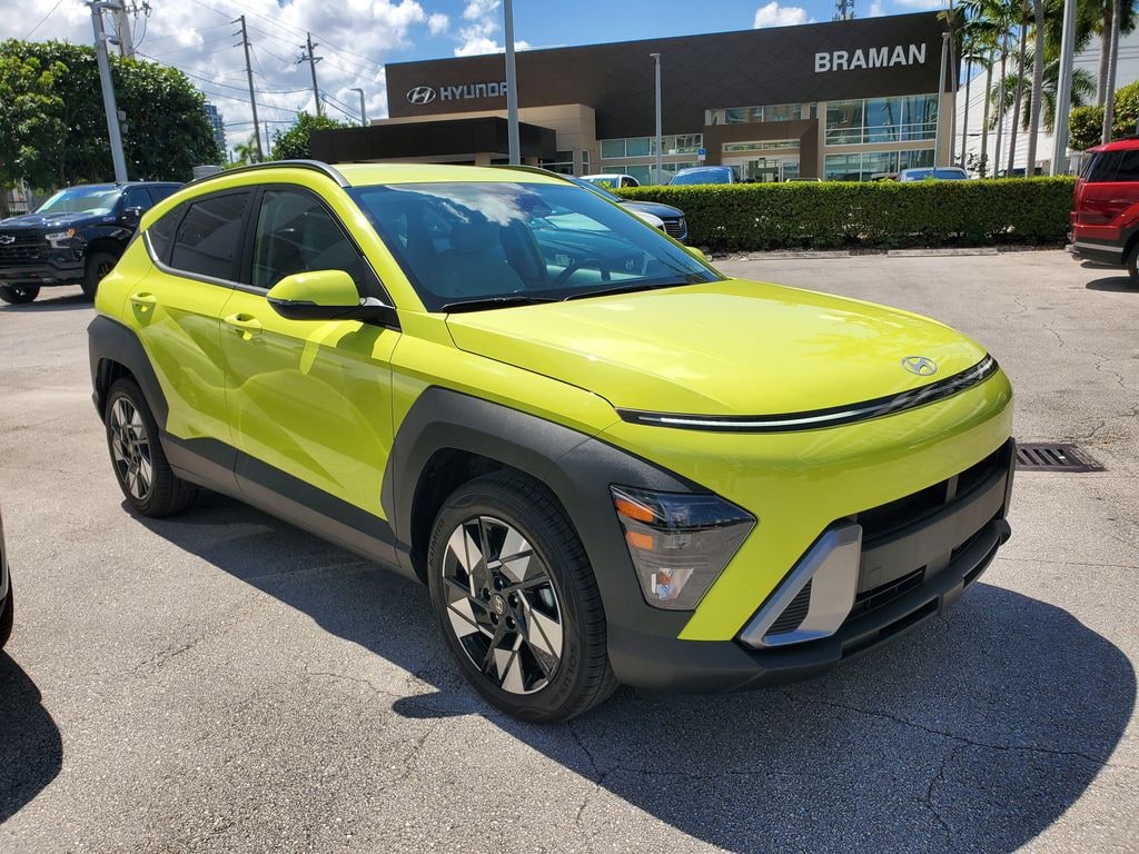 Used 2025 Hyundai Kona SEL Convenience SUV