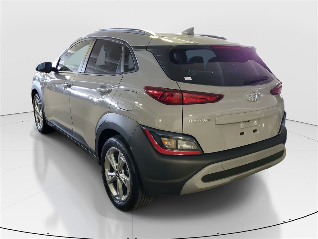 2023 Hyundai Kona SEL photo 4