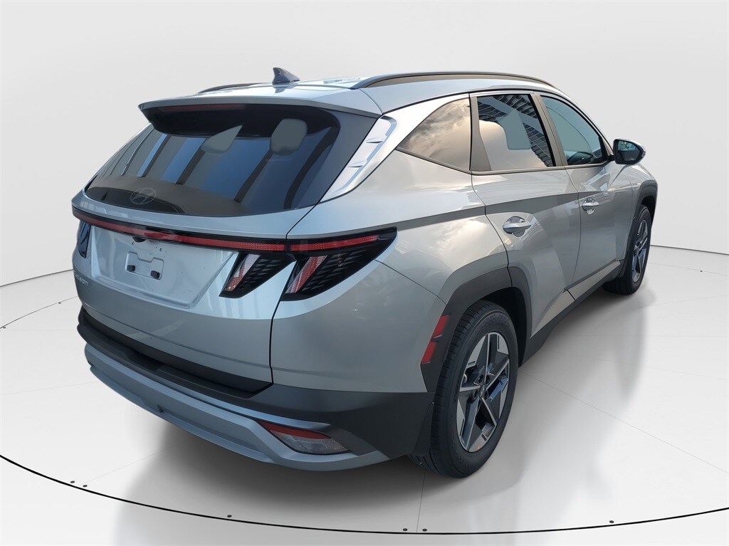 2026 Hyundai Tucson SEL Convenience photo 3
