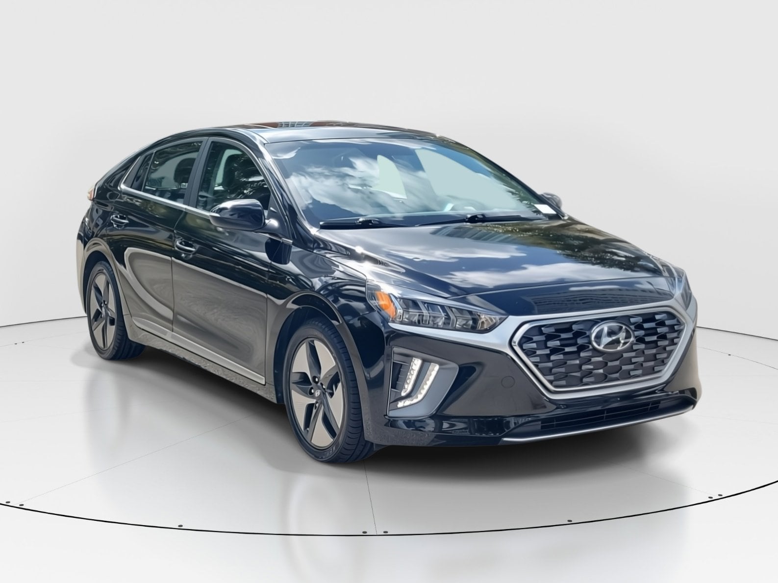 Certified 2022 Hyundai Ioniq SEL with VIN KMHC85LC6NU266305 for sale in Miami, FL