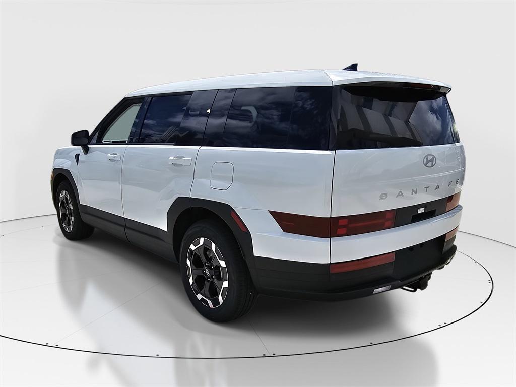 2026 Hyundai Santa Fe SE photo 3