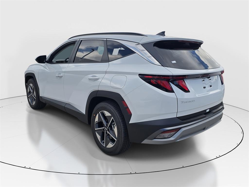 New 2026 Hyundai Tucson SEL Premium FWD SUV