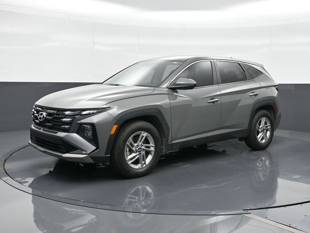 Certified 2025 Hyundai Tucson SE SUV