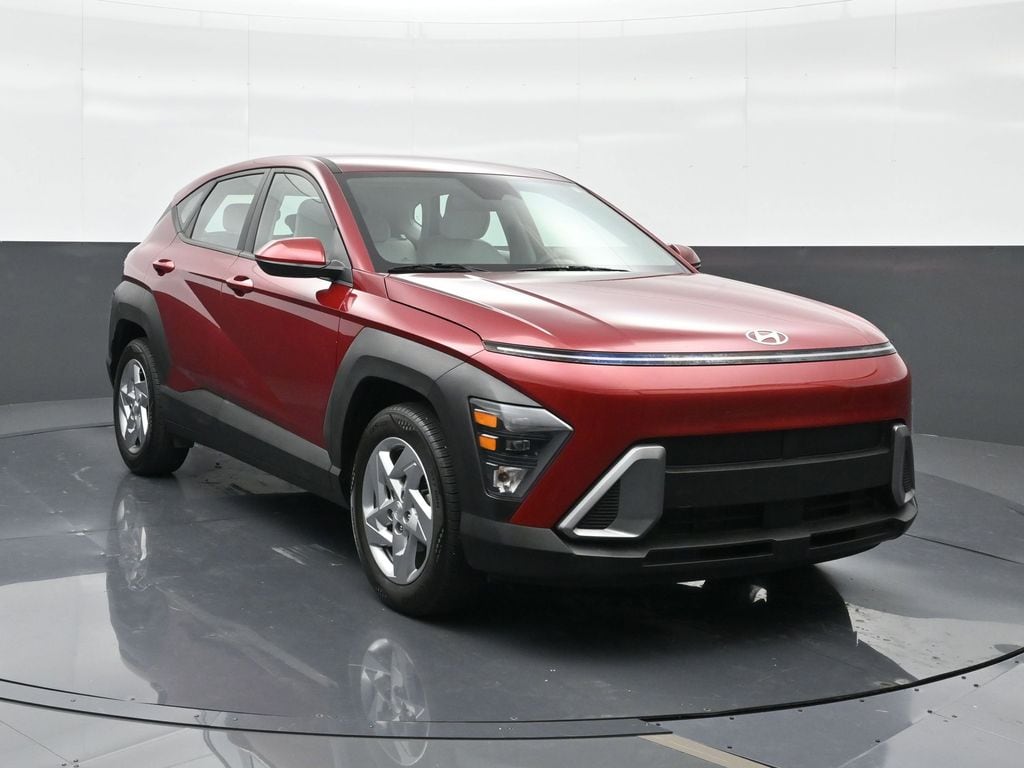 Certified 2025 Hyundai Kona SE SUV
