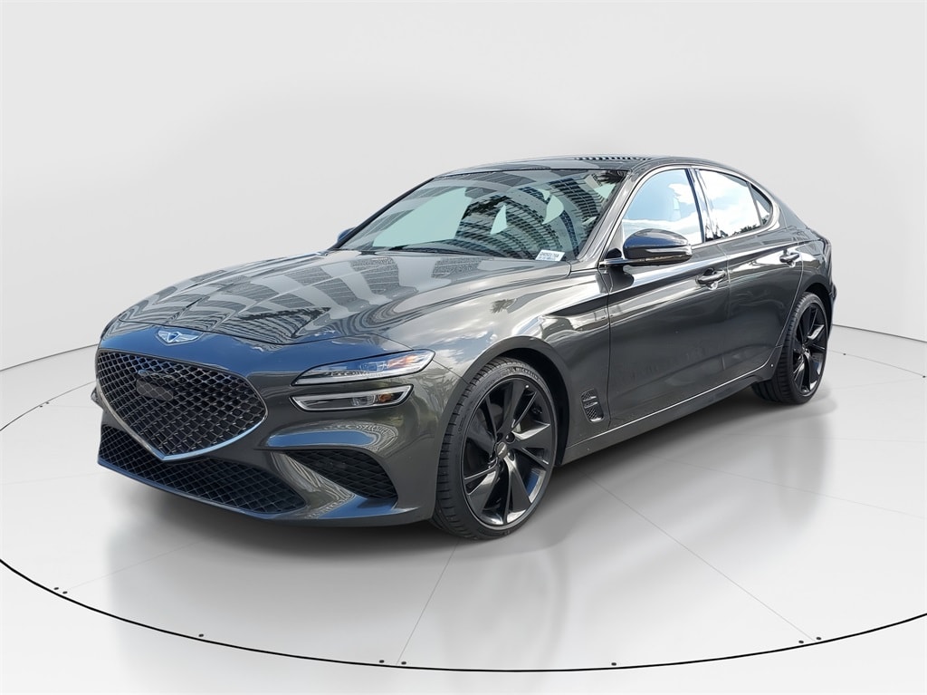 2023 GENESIS G70 Standard's photo