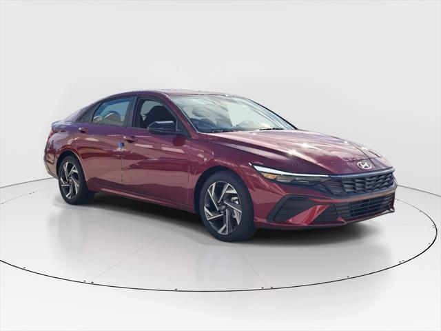 2025 Hyundai Elantra SEL Convenience photo 2
