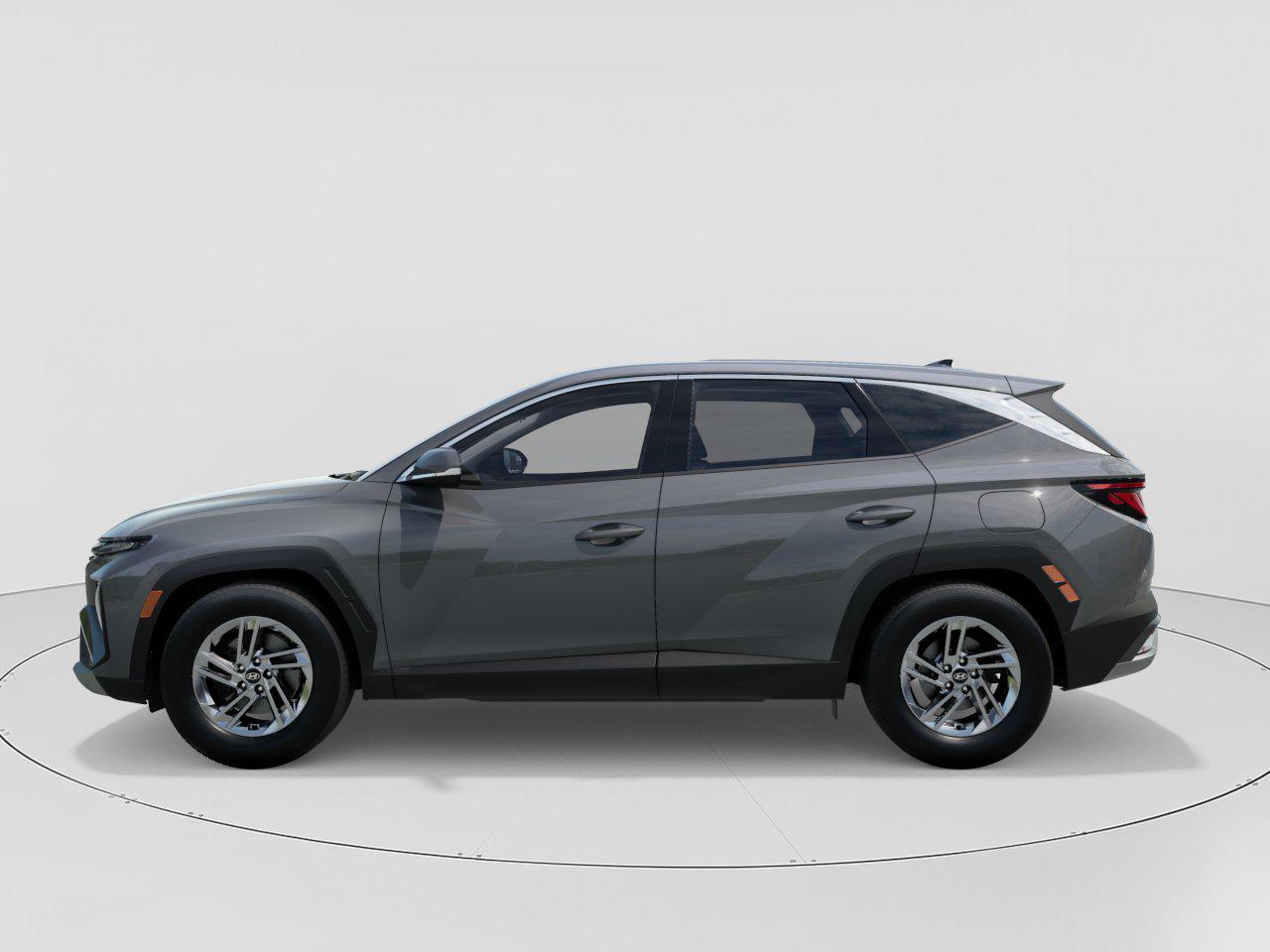 2026 Hyundai Tucson SE photo 3