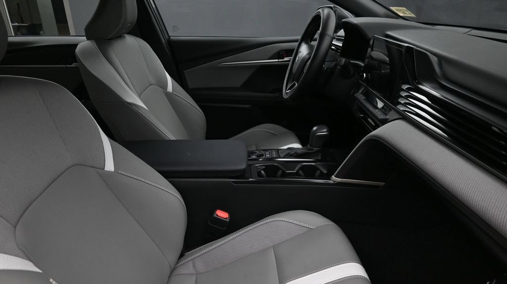 Used 2025 Toyota Camry SE Sedan