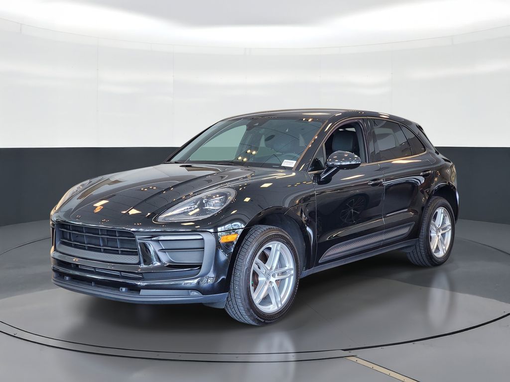 2022 Porsche Macan