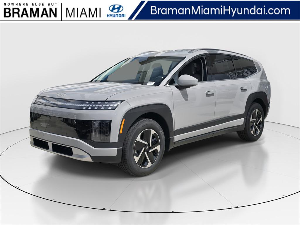 2026 Hyundai IONIQ 9 SE's photo