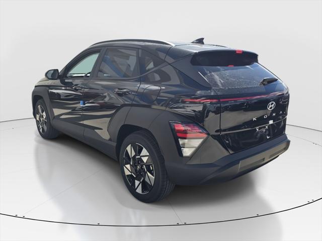 2025 Hyundai Kona SEL photo 4