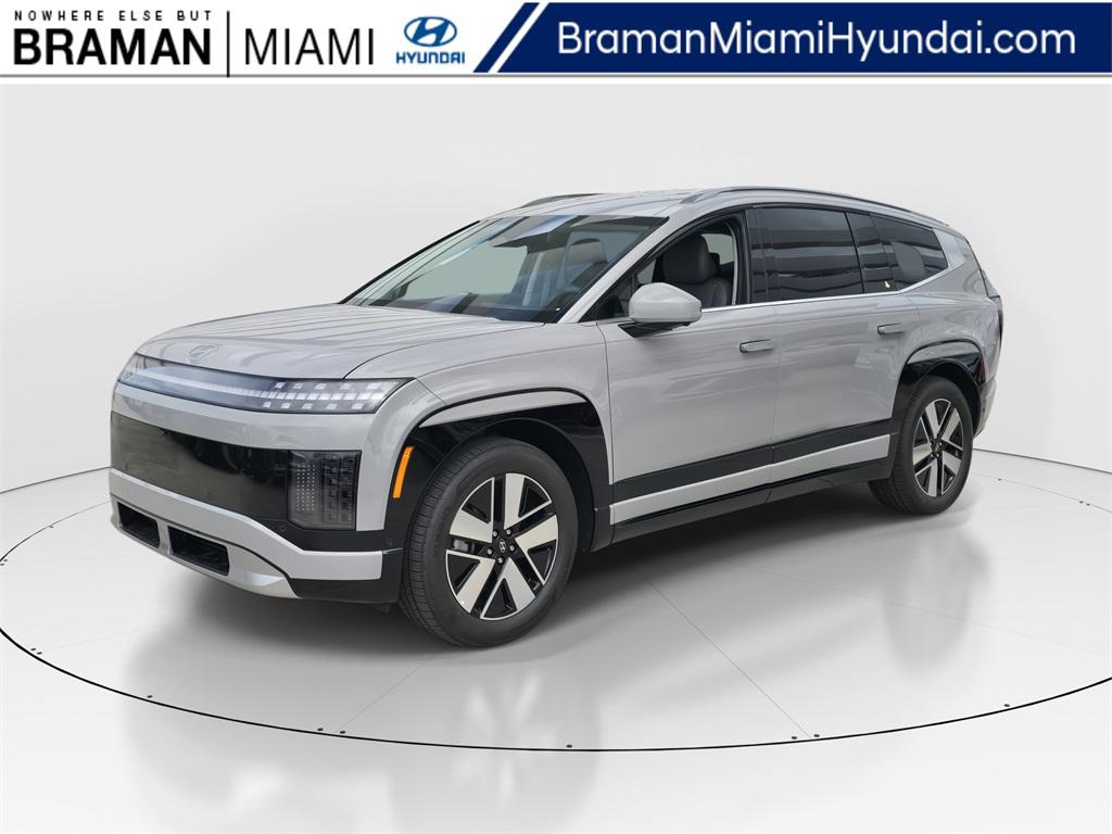 2026 Hyundai IONIQ 9 SEL's photo