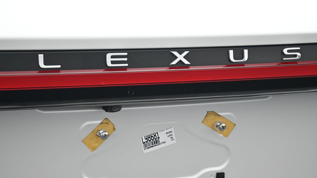2025 Lexus RX 350 - Photo 20