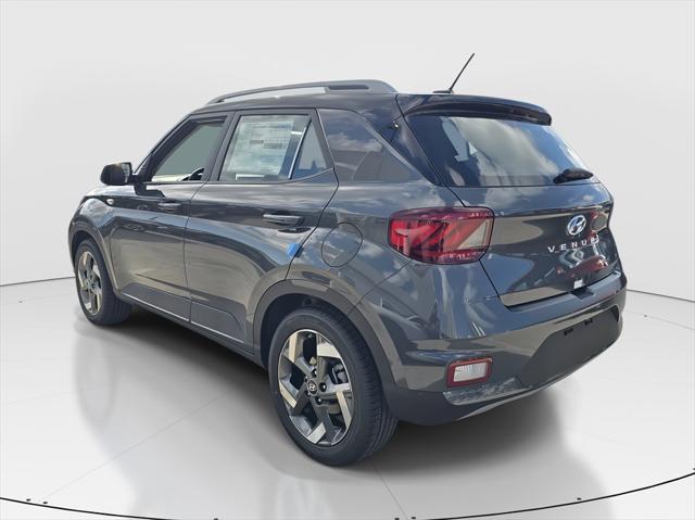 2025 Hyundai Venue Limited photo 4