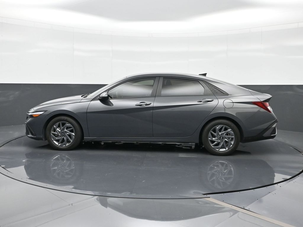 Certified 2024 Hyundai Elantra SEL Sedan