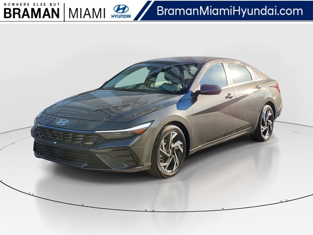 New 2025 Hyundai Elantra SEL Convenience Sedan
