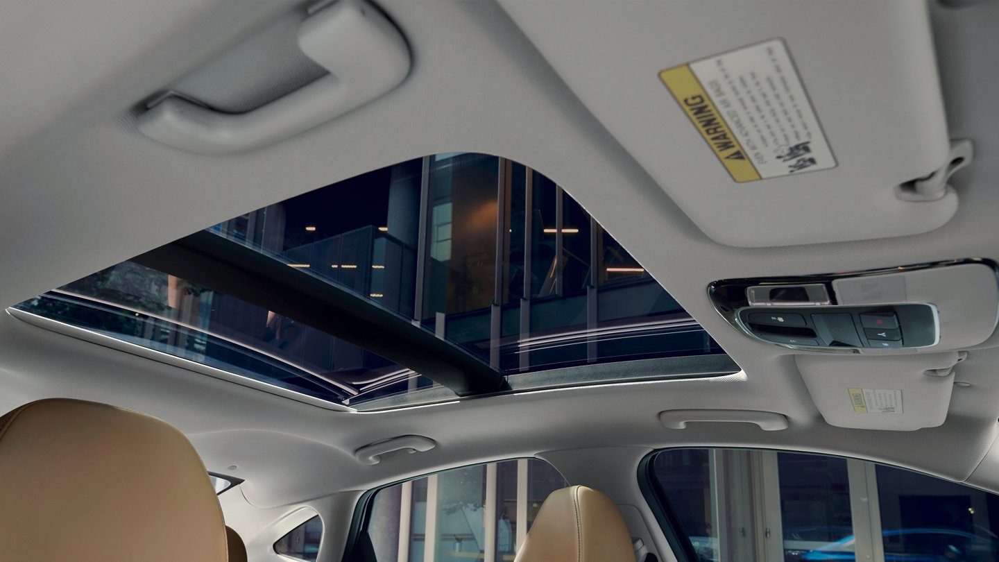 Hyundai with Moonroof at Braman Hyundai