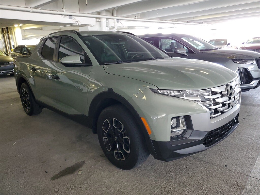 2022 Hyundai Santa Cruz SEL photo 2